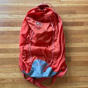 REI Orange Flash Pack Backpack Hiking 18L